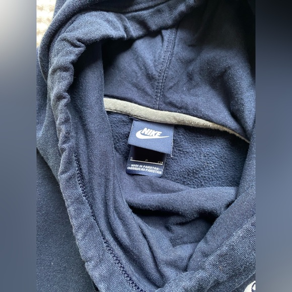Nike Hoodie - Picture 3 of 5
